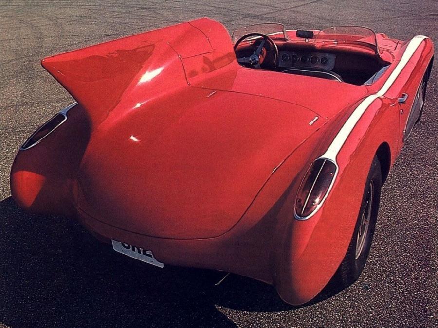  Chevrolet Corvette SR-2 1956 года  (фото 2 из 3)